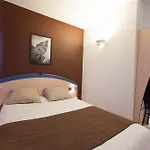 Le 2 By Akena - Nantes Beaujoire, Porte De Luce