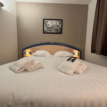 Dom Le Breton - Nantes Beaujoire, Porte De Sainte-luce Hotel