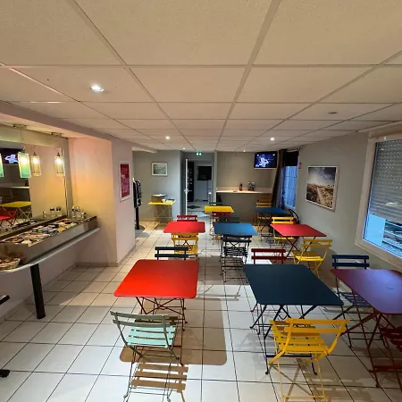 호텔 Dom Le Breton - Nantes Beaujoire, Porte De Sainte-luce 2*