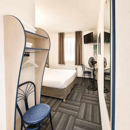 Dom Le Breton - Nantes Beaujoire, Porte De Sainte-luce Hotel