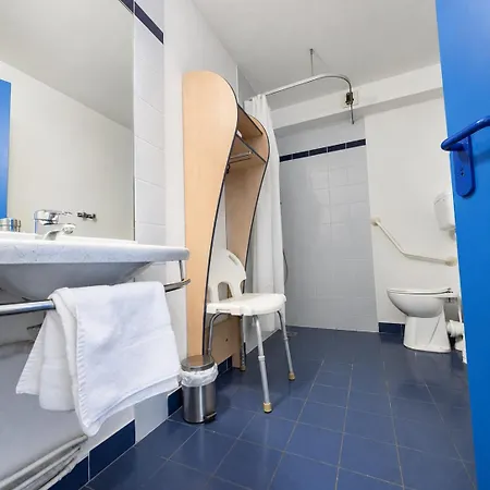Hotel Dom Le Breton - Nantes Beaujoire, Porte De Sainte-luce