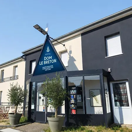 Dom Le Breton - Nantes Beaujoire, Porte De Sainte-luce Hotel Sainte-Luce-sur-Loire