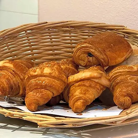 Dom Le Breton - Nantes Beaujoire, Porte De Sainte-luce Hotel Sainte-Luce-sur-Loire